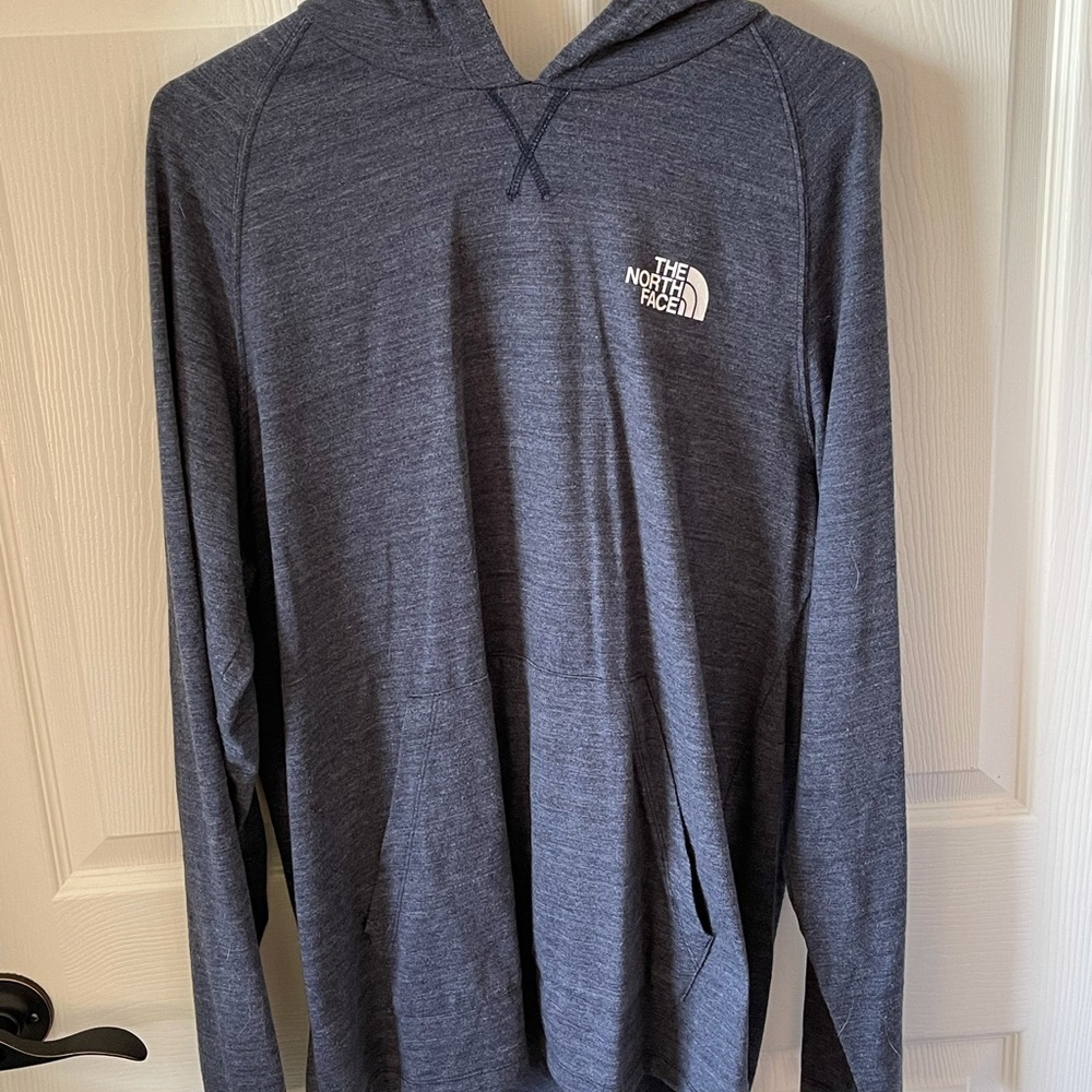 The North Face Pull Over